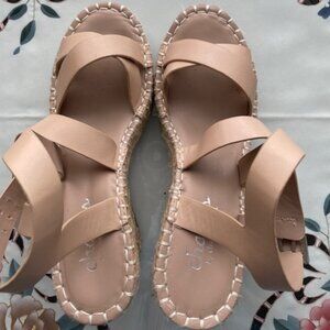 Espadrille Wedge Charles Sandal by Charles David Size 6 Nude